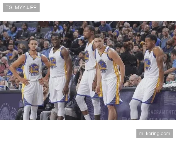 球员兼主播：勇士队德拉蒙德·格林在其播客节目中深度解读联盟媒体版权格局